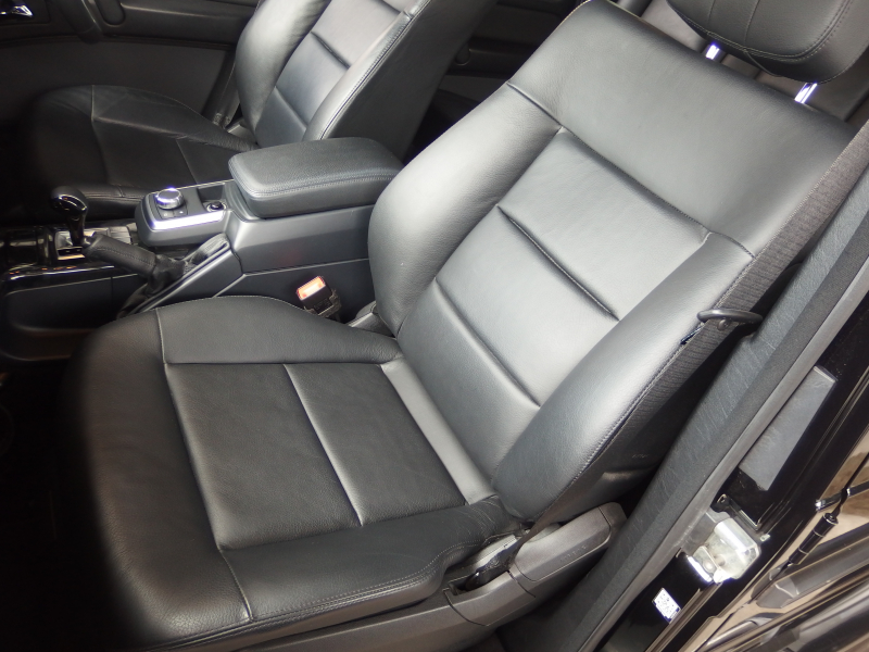 メルセデスベンツ&nbsp;Gクラス&nbsp;G350 ブルーテック　正規ディーラー車　右ハンドル　サンルーフ ディストロニックプラス　ブラックレザーシート&nbsp;中古車