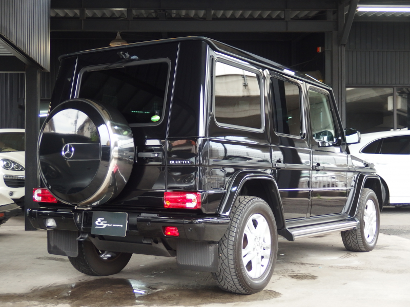 メルセデスベンツ&nbsp;Gクラス&nbsp;G350 ブルーテック　正規ディーラー車　右ハンドル　サンルーフ ディストロニックプラス　ブラックレザーシート&nbsp;中古車