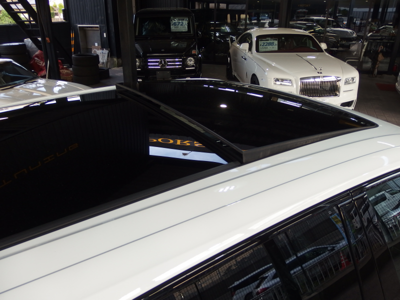 ポルシェ カイエン S スポーツクロノパッケージ　正規ディーラー車　ワンオーナー　パノラマサンルーフ  エアサス　純正21inアルミ　リアアスクルステアリング 中古車