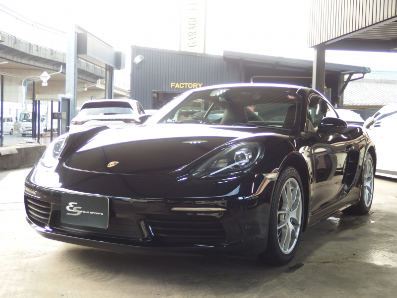 ポルシェ&nbsp;718 ケイマン&nbsp;正規ディーラー車　ブラックレザーシート　純正ナビ　バックカメラ　電動格納ミラー　オートライト  パークトロニック　純正アルミ&nbsp;中古車