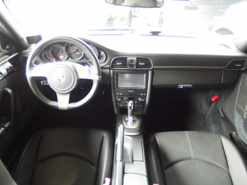 ポルシェ 911(Type997) カレラ  PDK 正規ディーラー車 左ハンドル EUR-GTコンプリートカー 中古車