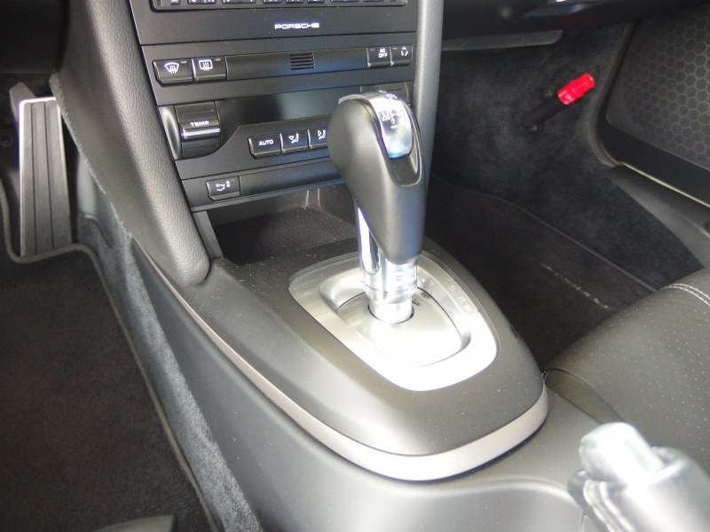 ポルシェ 911(Type997) カレラ  PDK 正規ディーラー車 左ハンドル EUR-GTコンプリートカー 中古車