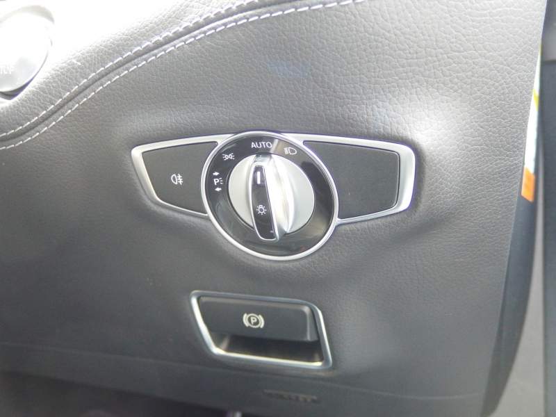 メルセデスベンツ&nbsp;Sクラス&nbsp;S550クーペ　後期63ルック　後期テールレンズ　社外20inアルミ　ローダウン  パノラマガラスルーフ　ブルメスター&nbsp;中古車