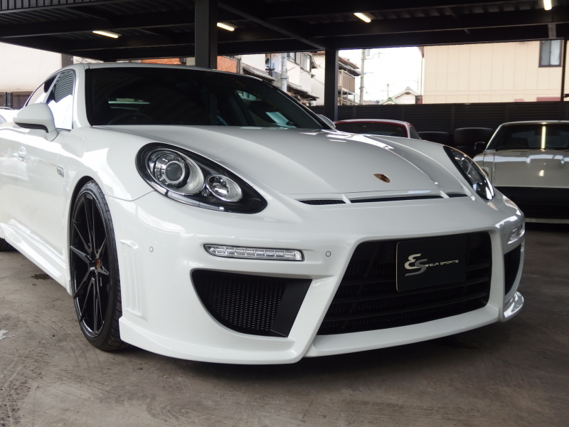 ポルシェ パナメーラ 正規ディーラー車  右ハンドル  EUR-GTエアロ  22inアルミ　ESダウンサス 中古車