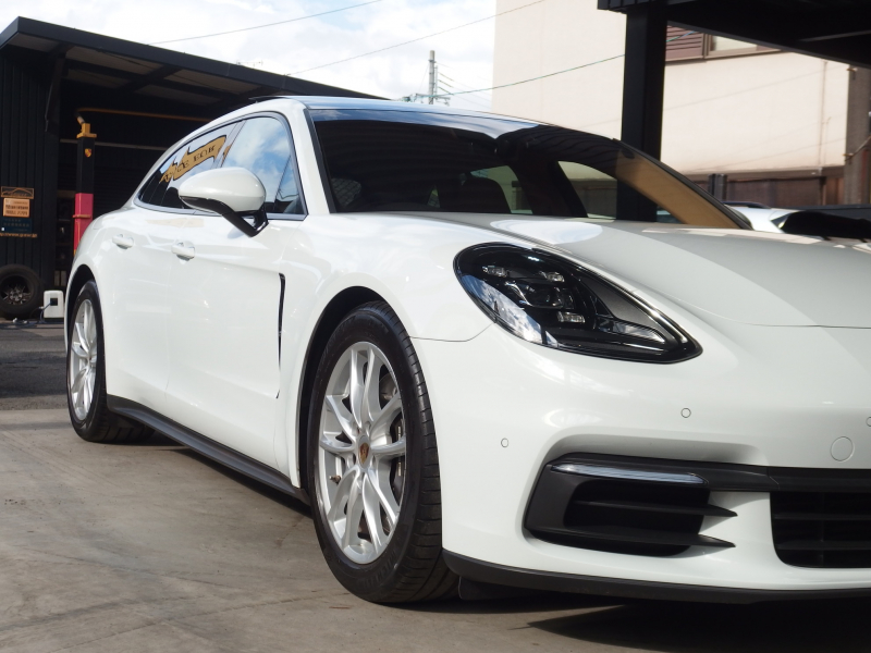 ポルシェ&nbsp;パナメーラ スポーツツーリスモ&nbsp;4　正規ディーラー車　PDK　パノラマサンルーフ　エアサス　&nbsp;中古車