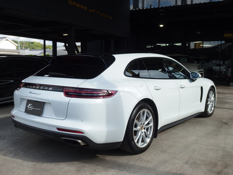 ポルシェ&nbsp;パナメーラ スポーツツーリスモ&nbsp;4　正規ディーラー車　PDK　パノラマサンルーフ　エアサス　&nbsp;中古車