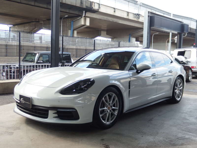 ポルシェ&nbsp;パナメーラ スポーツツーリスモ&nbsp;4　正規ディーラー車　PDK　パノラマサンルーフ　エアサス　&nbsp;中古車