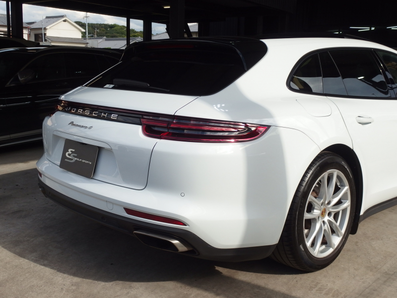 ポルシェ&nbsp;パナメーラ スポーツツーリスモ&nbsp;4　正規ディーラー車　PDK　パノラマサンルーフ　エアサス　&nbsp;中古車