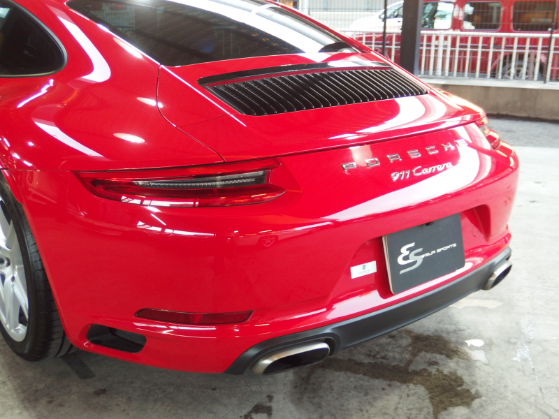 ポルシェ 911(Type991.2) カレラ　正規ディーラー車　左ハンドル　純正ナビ・CarPlay  バックカメラ　純正19インチアルミ　 中古車