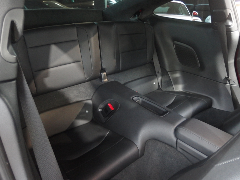 ポルシェ 911(Type991.2) カレラ　正規ディーラー車　左ハンドル　純正ナビ・CarPlay  バックカメラ　純正19インチアルミ　 中古車