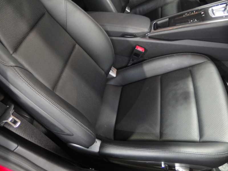 ポルシェ 911(Type991.2) カレラ　正規ディーラー車　左ハンドル　純正ナビ・CarPlay  バックカメラ　純正19インチアルミ　 中古車