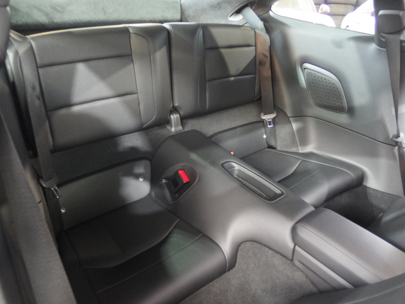 ポルシェ 911(Type991.2) 正規ディーラー車　右ハンドル　純正ナビCarPlay付き　社外バックカメラ　純正19インチアルミ　 中古車