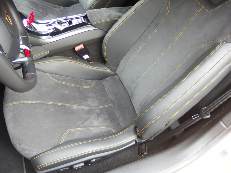 ランボルギーニ ウラカン LP580-2 正規ディーラー車 左ハンドル 純正20inアルミ フロントリフター ガラスエンジンフード 中古車