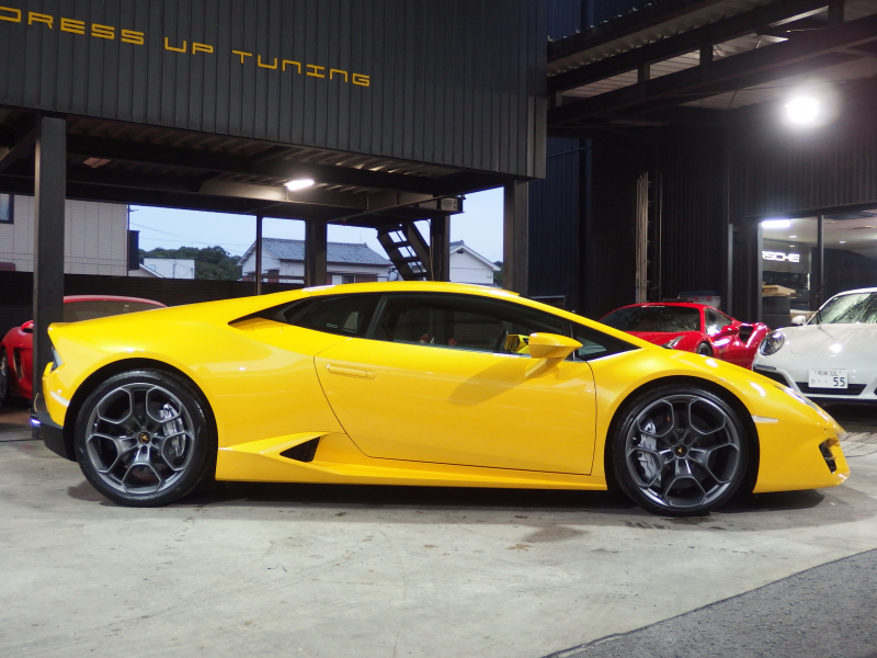 ランボルギーニ ウラカン LP580-2 正規ディーラー車 左ハンドル 純正20inアルミ フロントリフター ガラスエンジンフード 中古車