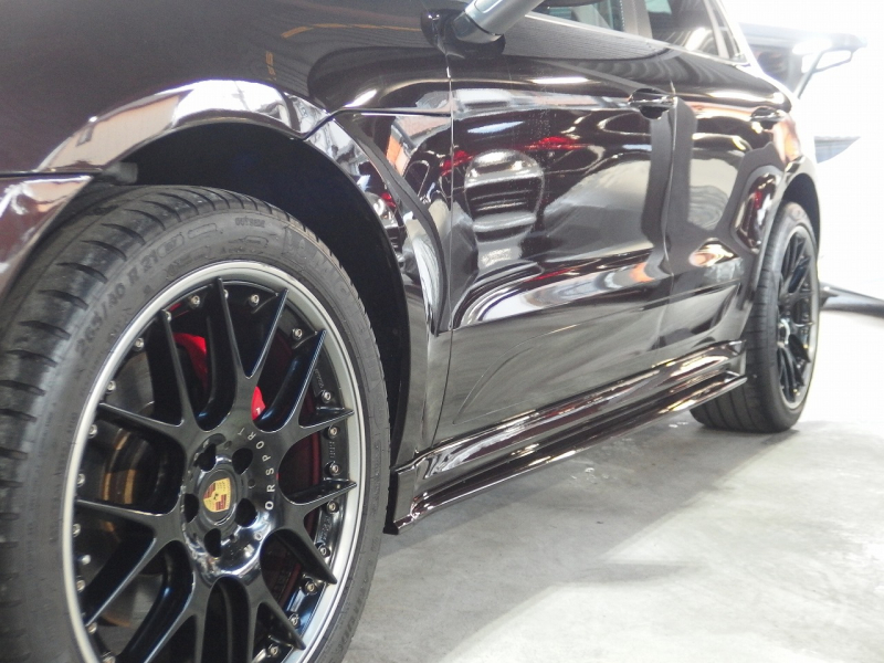 ポルシェ マカン S スポーツクロノパッケージ　正規ディーラー車　スマートキー　フロント左右シートヒーター   オールレザーインテリア 中古車