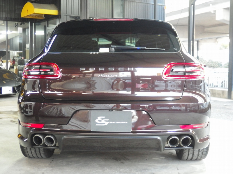 ポルシェ マカン S スポーツクロノパッケージ　正規ディーラー車　スマートキー　フロント左右シートヒーター   オールレザーインテリア 中古車