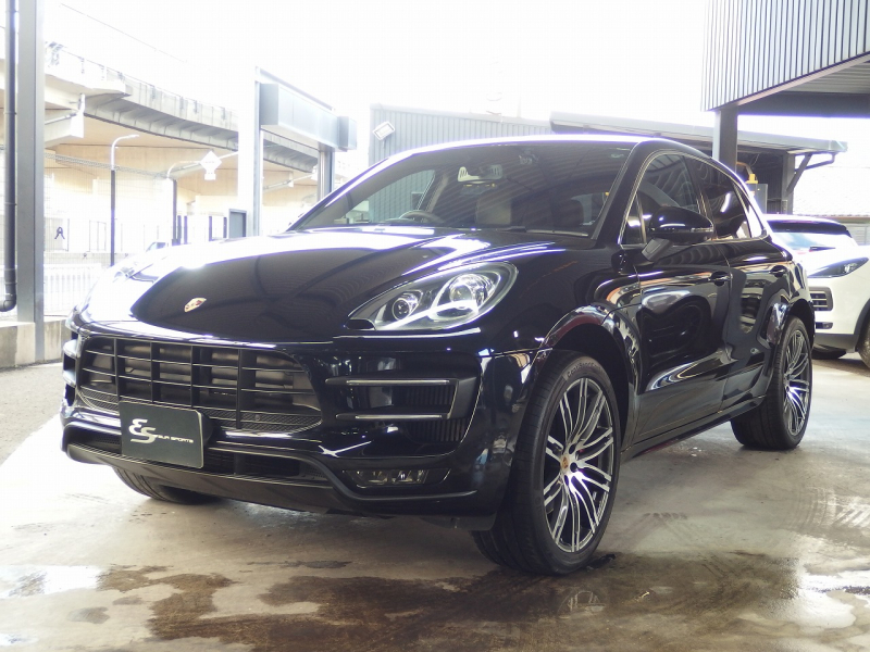 ポルシェ&nbsp;マカン&nbsp;ターボ 　正規D車　PDK　純正21inアルミ　オールレザーインテリア　アダプティブスポーツシート&nbsp;中古車