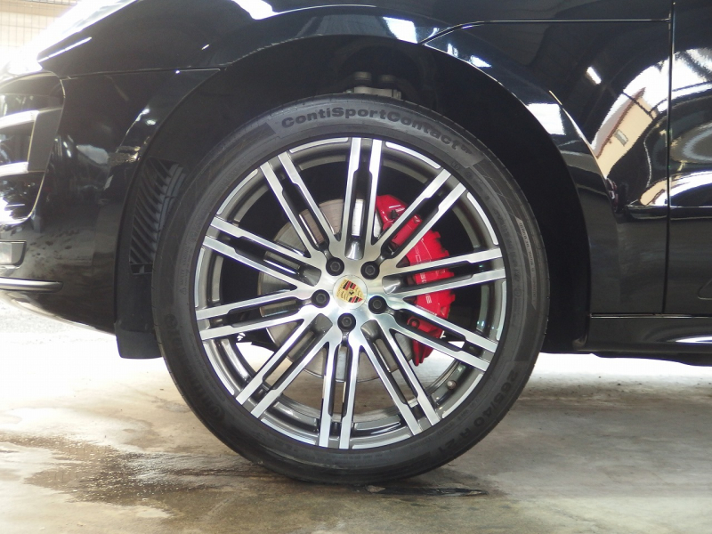 ポルシェ&nbsp;マカン&nbsp;ターボ 　正規D車　PDK　純正21inアルミ　オールレザーインテリア　アダプティブスポーツシート&nbsp;中古車