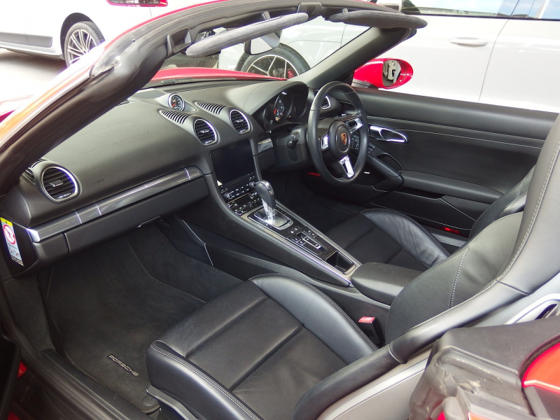 ポルシェ&nbsp;718 ボクスター&nbsp;EUR-GTワイドボディキット　専用21インチアルミホイール　社外ローダウンサス　スポクロPKG&nbsp;中古車