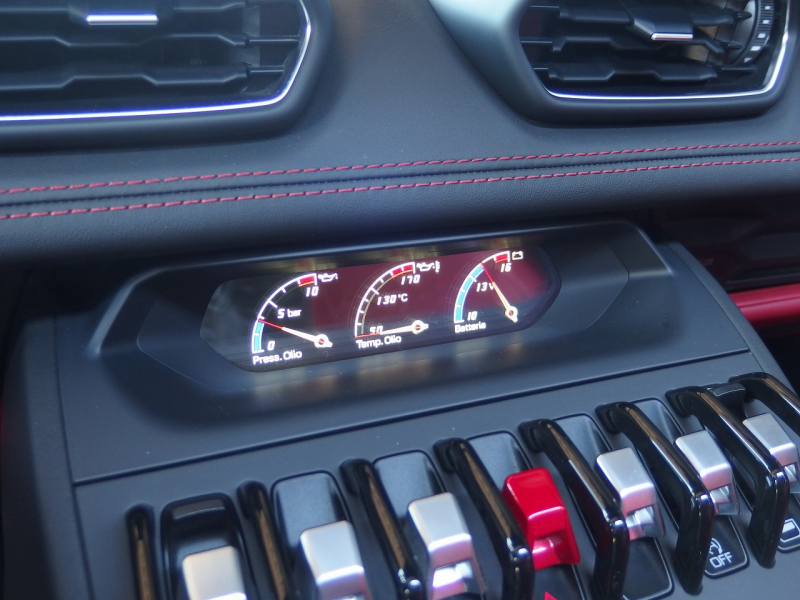 ランボルギーニ&nbsp;ウラカン&nbsp;LP610-4　スパイダー　正規ディーラー車　左ハンドル　純正20インチアルミ　フロントリフター　シートヒーター&nbsp;中古車