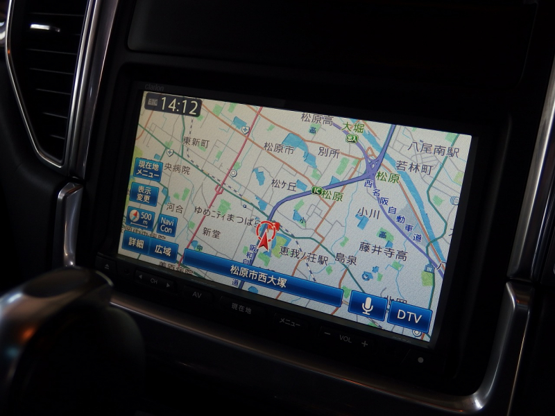 ポルシェ&nbsp;マカン&nbsp;ターボ　EUR-GTエアロ　ES22インチアルミホイール　ESダウンサス　スポーツクロノPKG&nbsp;中古車