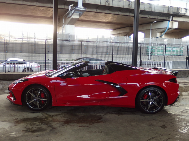 シボレー&nbsp;コルベット&nbsp;コンバーチブル　正規ディーラー車　走行5千km　フロントリフター　純正アルミホイール&nbsp;中古車