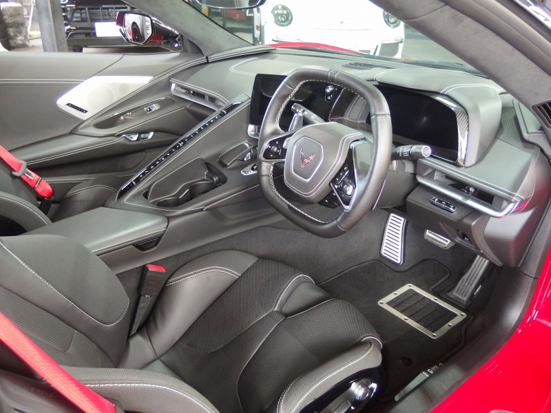 シボレー&nbsp;コルベット&nbsp;コンバーチブル　正規ディーラー車　走行5千km　フロントリフター　純正アルミホイール&nbsp;中古車