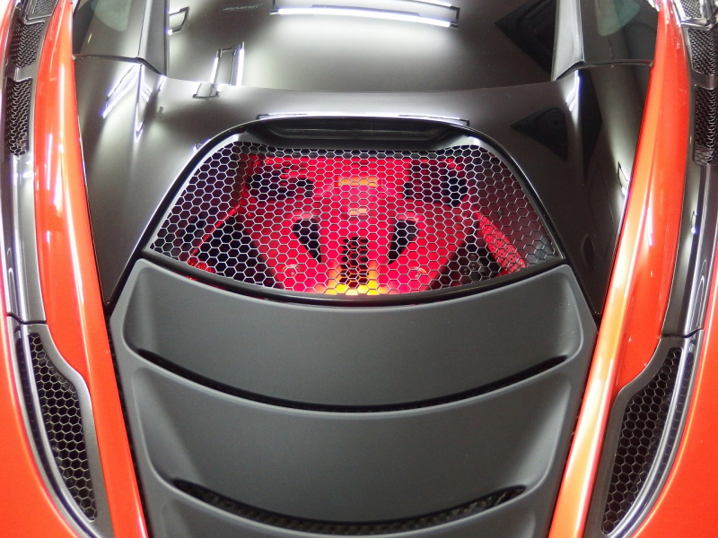 マクラーレン 720S 正規ディーラー車 右ハンドル スポーツエキゾースト フロントリフトシステム 純正鍛造アルミホイール 中古車
