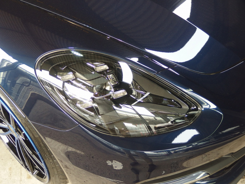 ポルシェ&nbsp;パナメーラ&nbsp;正規ディーラー車　社外22インチアルミ　エアサス　LEDヘッドライト　ポルシェエントリドライブ&nbsp;中古車