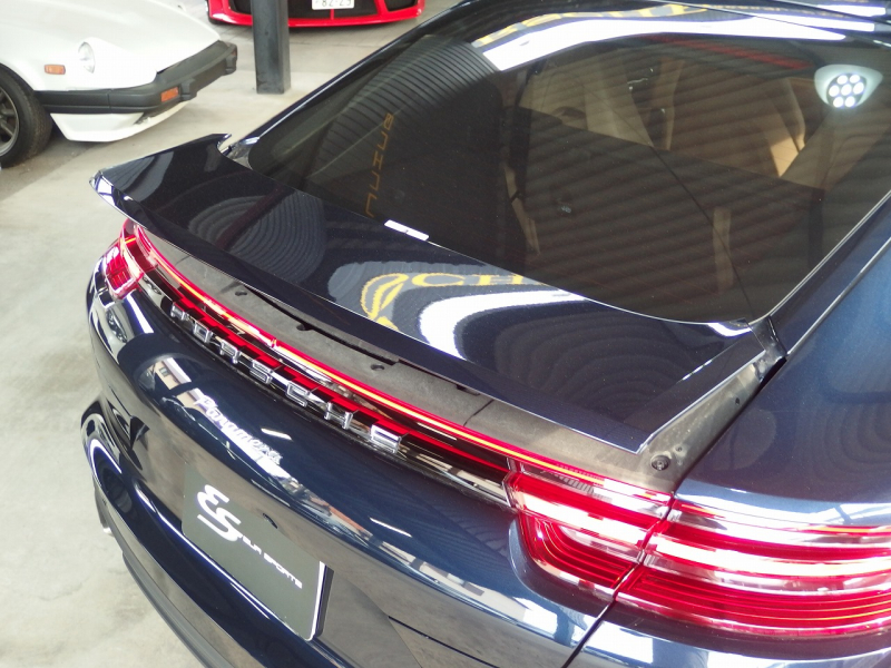 ポルシェ&nbsp;パナメーラ&nbsp;正規ディーラー車　社外22インチアルミ　エアサス　LEDヘッドライト　ポルシェエントリドライブ&nbsp;中古車