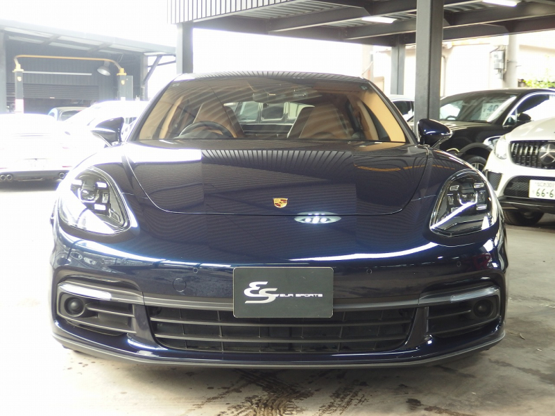 ポルシェ&nbsp;パナメーラ&nbsp;正規ディーラー車　社外22インチアルミ　エアサス　LEDヘッドライト　ポルシェエントリドライブ&nbsp;中古車