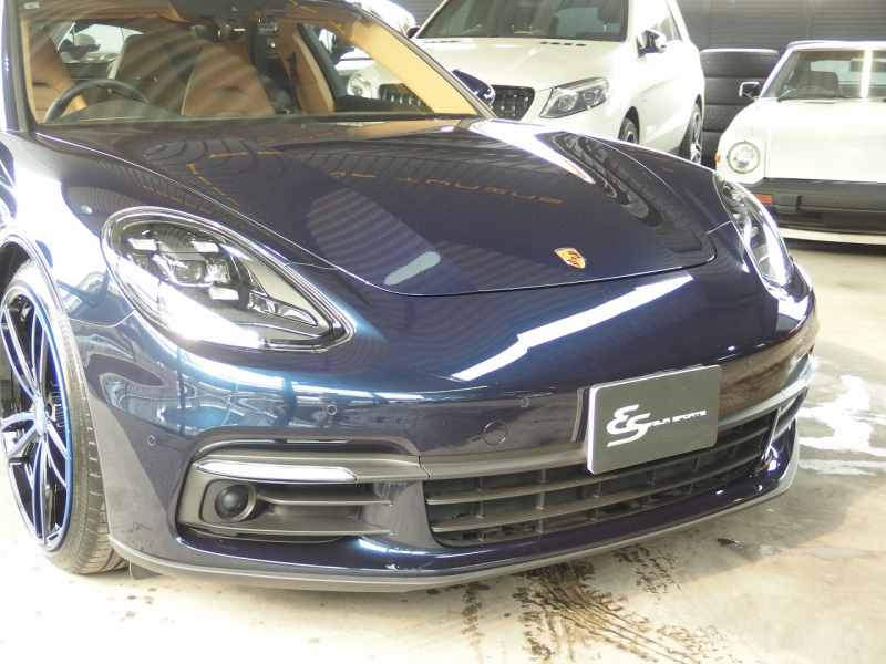 ポルシェ&nbsp;パナメーラ&nbsp;正規ディーラー車　社外22インチアルミ　エアサス　LEDヘッドライト　ポルシェエントリドライブ&nbsp;中古車