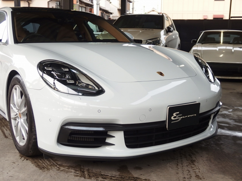 ポルシェ&nbsp;パナメーラ スポーツツーリスモ&nbsp;4S 正規ディーラー車 純正19インチアルミ エアサス LEDヘッドライト パノラマルーフ&nbsp;中古車