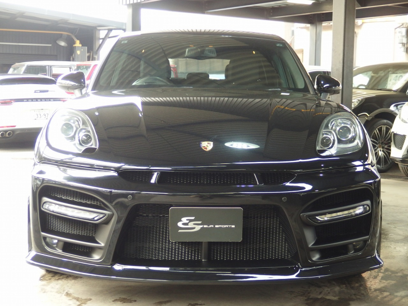 ポルシェ&nbsp;マカン&nbsp;S　EUR-GTエアロ　ESダウンサス　ES22インチアルミ&nbsp;中古車