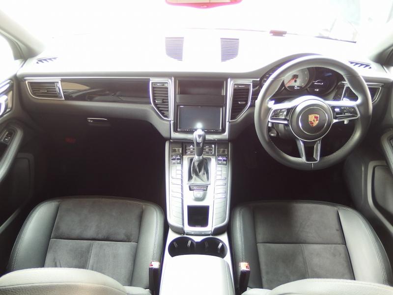 ポルシェ&nbsp;マカン&nbsp;S　EUR-GTエアロ　ESダウンサス　ES22インチアルミ&nbsp;中古車