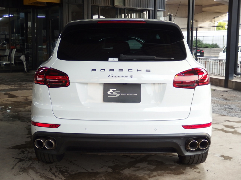 ポルシェ&nbsp;カイエン&nbsp;S　スポーツクロノPKG　ポルシェエントリドライブ　シートヒーター　BOSE&nbsp;中古車