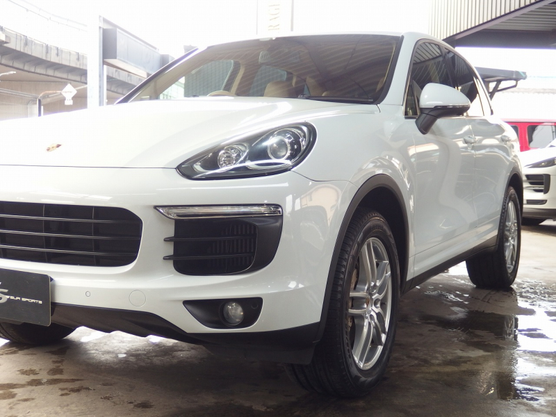 ポルシェ&nbsp;カイエン&nbsp;S　スポーツクロノPKG　ポルシェエントリドライブ　シートヒーター　BOSE&nbsp;中古車