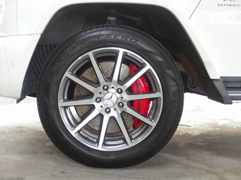 AMG&nbsp;Gクラス&nbsp;G63　右ハンドル　AMGスポーツエグゾースト　ブルメスターサウンド　サンルーフ&nbsp;中古車