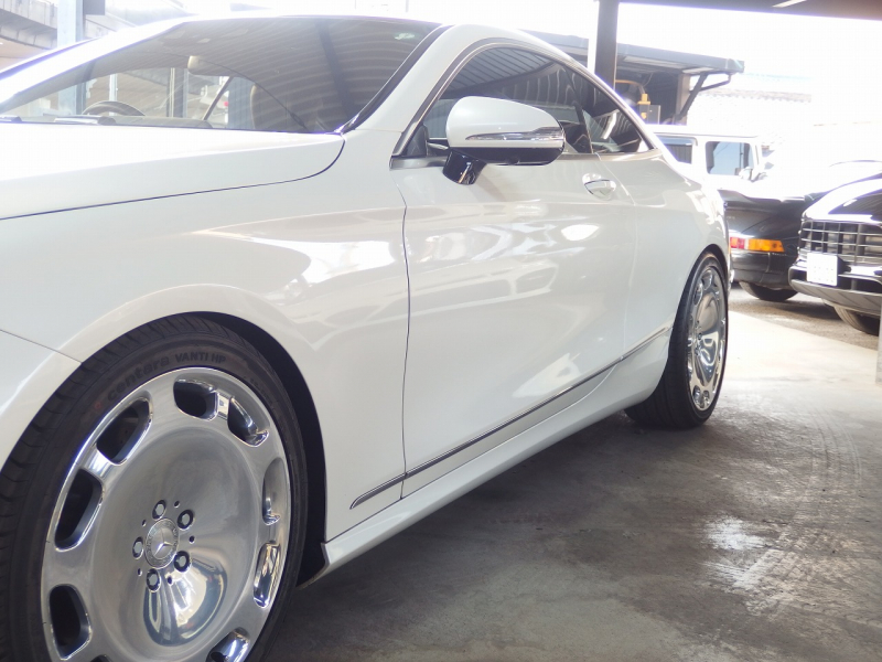 メルセデスベンツ&nbsp;Sクラス&nbsp;S550クーペ　正規D車　右ハンドル　マイバッハ純正20インチアルミホイール　ロワリングキット&nbsp;中古車