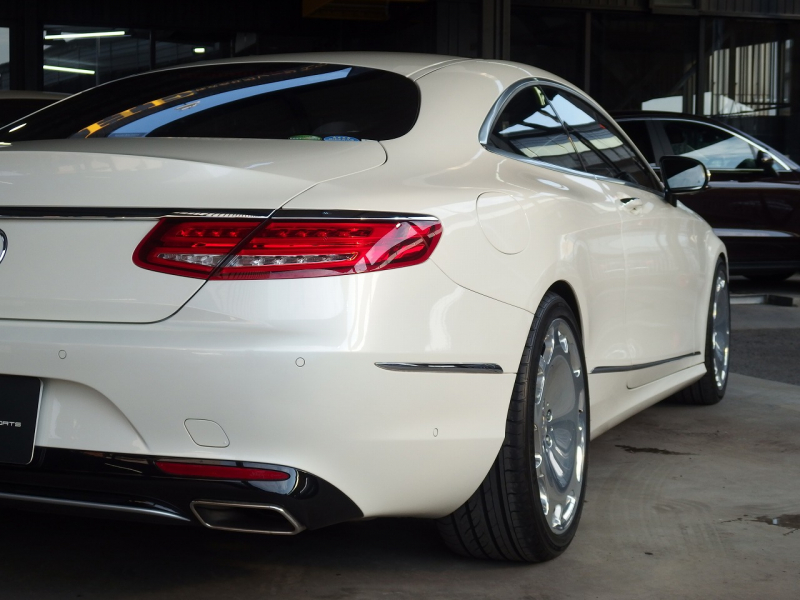 メルセデスベンツ&nbsp;Sクラス&nbsp;S550クーペ　正規D車　右ハンドル　マイバッハ純正20インチアルミホイール　ロワリングキット&nbsp;中古車