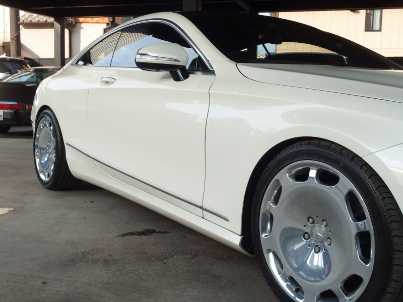 メルセデスベンツ&nbsp;Sクラス&nbsp;S550クーペ　正規D車　右ハンドル　マイバッハ純正20インチアルミホイール　ロワリングキット&nbsp;中古車