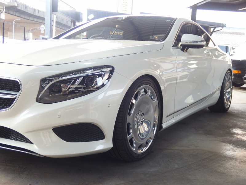 メルセデスベンツ&nbsp;Sクラス&nbsp;S550クーペ　正規D車　右ハンドル　マイバッハ純正20インチアルミホイール　ロワリングキット&nbsp;中古車
