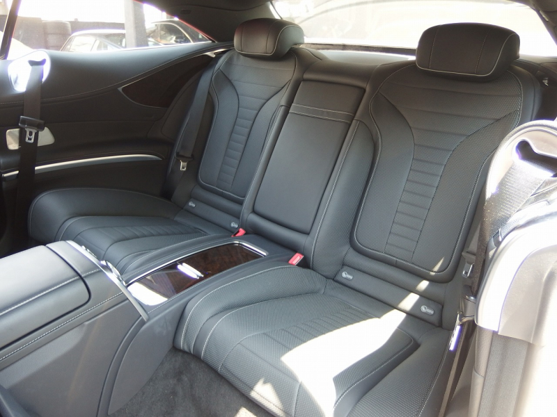 メルセデスベンツ&nbsp;Sクラス&nbsp;S550クーペ　正規D車　右ハンドル　マイバッハ純正20インチアルミホイール　ロワリングキット&nbsp;中古車