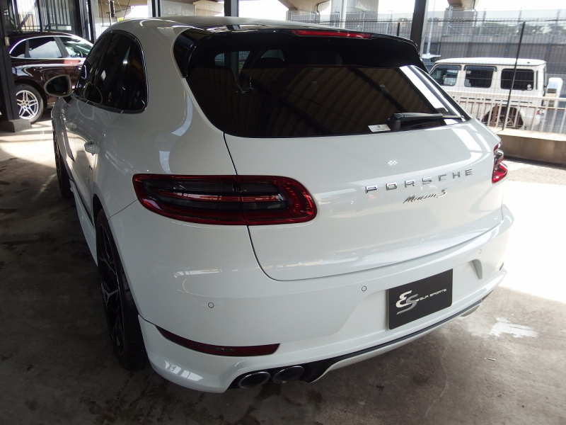 ポルシェ&nbsp;マカン&nbsp;S　正規ディーラー車　EUR-GTエアロ　ESダウンサス　ES22インチアルミホイール　スポクロPKG&nbsp;中古車