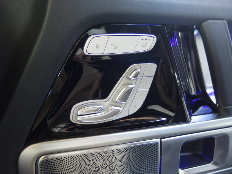 メルセデスベンツ&nbsp;Gクラス&nbsp;G400d　メーカー保証継承R8/7月迄　右ハンドル　AMGラインPKG　ラグジュアリーPKG&nbsp;中古車