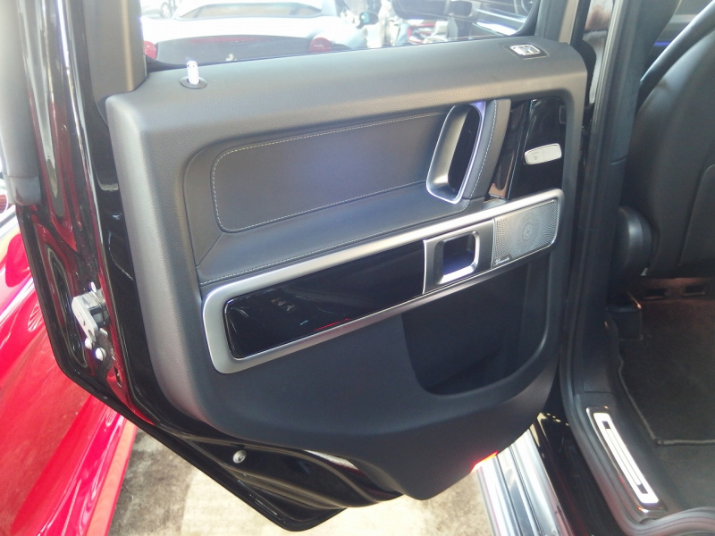 メルセデスベンツ&nbsp;Gクラス&nbsp;G400d　メーカー保証継承R8/7月迄　右ハンドル　AMGラインPKG　ラグジュアリーPKG&nbsp;中古車