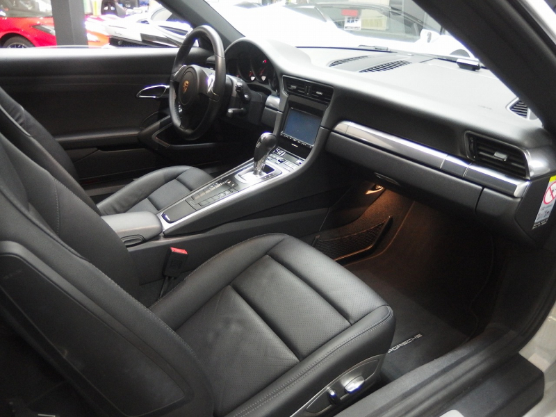 ポルシェ&nbsp;911(Type991.1)&nbsp;カレラ　正規ディーラー車　左ハンドル　PDK　EUR.ver　ES可変バルブマフラー　ESダウンサス&nbsp;中古車