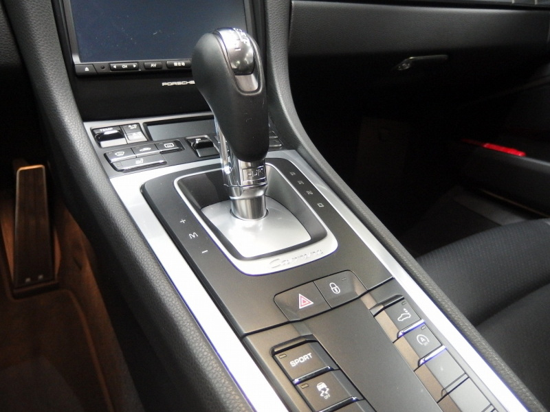 ポルシェ&nbsp;911(Type991.1)&nbsp;カレラ　正規ディーラー車　左ハンドル　PDK　EUR.ver　ES可変バルブマフラー　ESダウンサス&nbsp;中古車