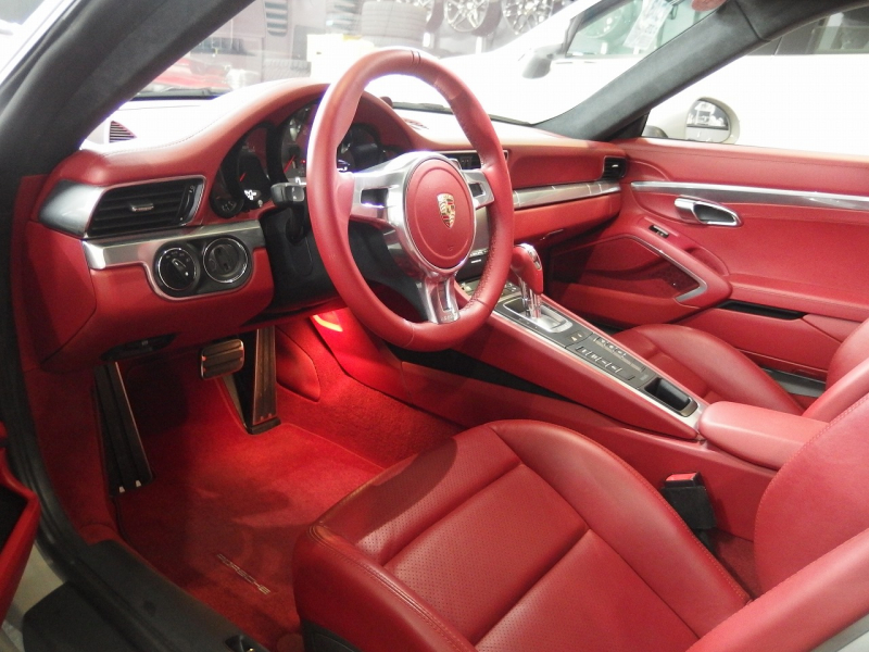 ポルシェ&nbsp;911(Type991.1)&nbsp;カレラS　左ハンドル　EUR-GTRワイドボディキット　ES21inアルミ　オールペイント&nbsp;中古車