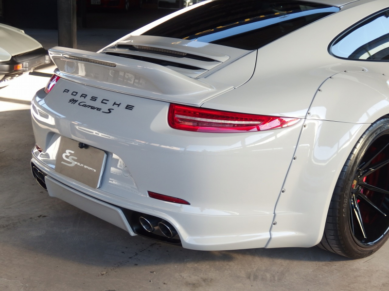 ポルシェ&nbsp;911(Type991.1)&nbsp;カレラS　左ハンドル　EUR-GTRワイドボディキット　ES21inアルミ　オールペイント&nbsp;中古車